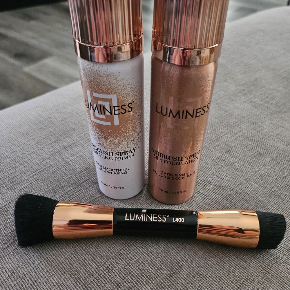 Luminess Airbrush Spray Primer and Foundation Duo - White and Gold Light Medium
